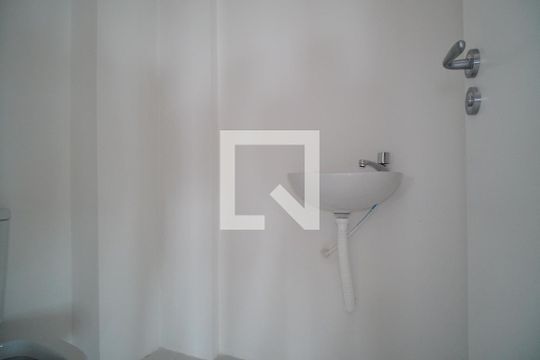 Lavabo de apartamento à venda com 4 quartos, 188m² em Jardim São Pedro, Porto Alegre