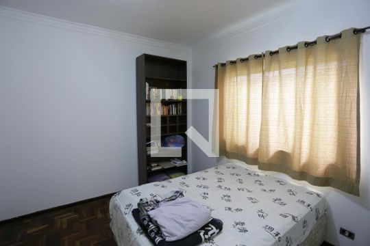 Quarto 1 de casa à venda com 3 quartos, 200m² em Jardim Triana, São Paulo