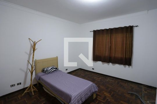 Quarto 2 de casa à venda com 3 quartos, 200m² em Jardim Triana, São Paulo