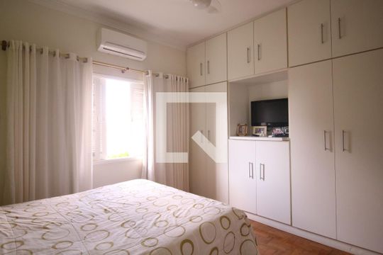 Quarto de casa à venda com 3 quartos, 200m² em Jardim São Paulo, São Paulo