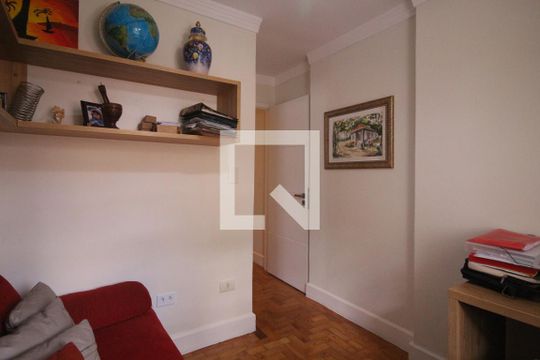 Quarto de casa para alugar com 3 quartos, 200m² em Jardim São Paulo, São Paulo