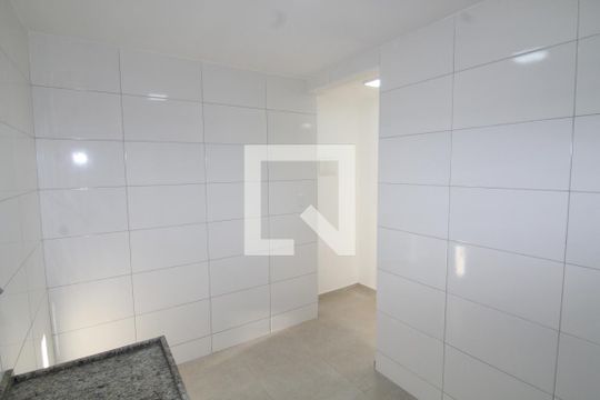 Cozinha de apartamento para alugar com 2 quartos, 55m² em Ramos, Rio de Janeiro
