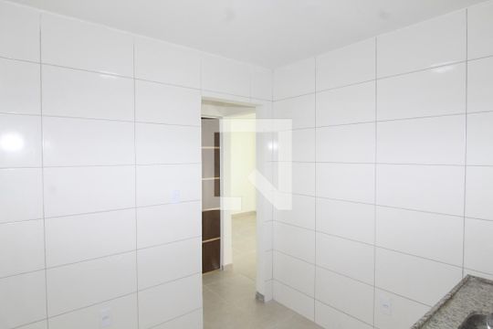 Cozinha de apartamento para alugar com 2 quartos, 55m² em Ramos, Rio de Janeiro