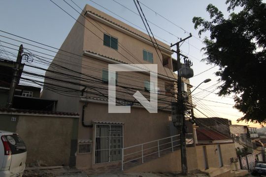 Fachada de apartamento para alugar com 2 quartos, 55m² em Ramos, Rio de Janeiro