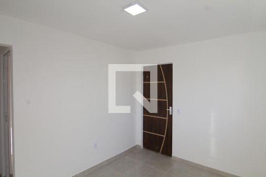 Sala de apartamento para alugar com 2 quartos, 55m² em Ramos, Rio de Janeiro