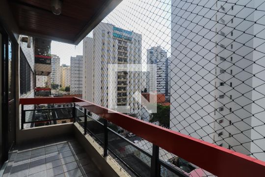 Varanda de apartamento para alugar com 4 quartos, 134m² em Perdizes, São Paulo