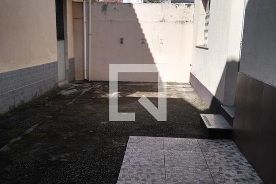 Garagem de apartamento para alugar com 1 quarto, 54m² em Campo Grande, Rio de Janeiro
