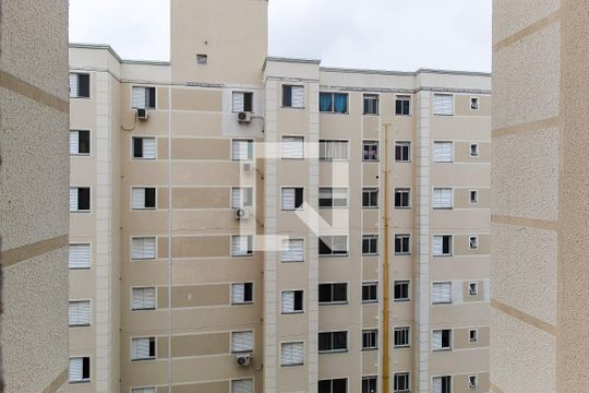 Vista da sala de apartamento à venda com 2 quartos, 44m² em Protásio Alves, Porto Alegre