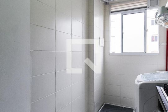Área de serviço de apartamento à venda com 2 quartos, 44m² em Protásio Alves, Porto Alegre