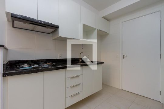 Sala/Cozinha de kitnet/studio à venda com 1 quarto, 30m² em Jardim Caravelas, São Paulo