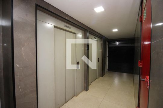 Elevador de apartamento para alugar com 2 quartos, 60m² em Ceilândia Norte (ceilândia), Brasília