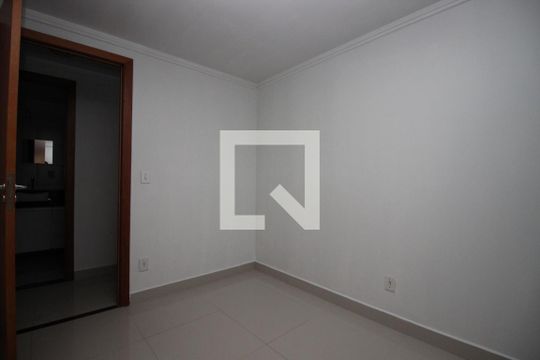 Quarto 2 de apartamento para alugar com 2 quartos, 60m² em Ceilândia Norte (ceilândia), Brasília