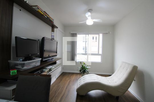 Sala de Estar de apartamento à venda com 2 quartos, 48m² em Olaria, Canoas
