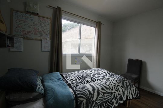 Quarto 1 de apartamento à venda com 2 quartos, 48m² em Olaria, Canoas