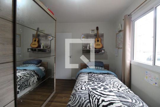 Quarto 1 de apartamento à venda com 2 quartos, 48m² em Olaria, Canoas