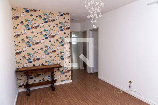Apartamento à venda com 2 quartos, 59m² em Campanário, Diadema