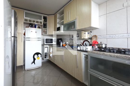 Cozinha e Área de Serviço de apartamento para alugar com 2 quartos, 65m² em Macedo, Guarulhos