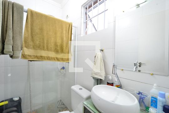 Banheiro da Suíte 1 de casa à venda com 3 quartos, 253m² em Parque Jabaquara, São Paulo