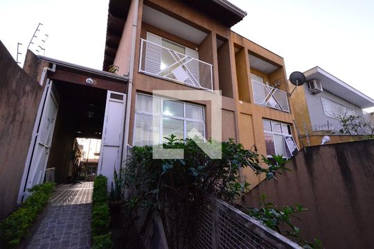 Fachada da Casa de casa à venda com 3 quartos, 253m² em Parque Jabaquara, São Paulo