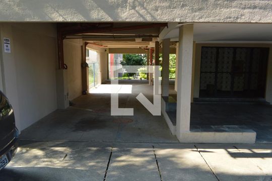 Garagem  de apartamento à venda com 2 quartos, 44m² em Pechincha, Rio de Janeiro
