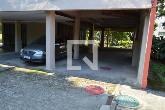 Garagem  de apartamento à venda com 2 quartos, 44m² em Pechincha, Rio de Janeiro