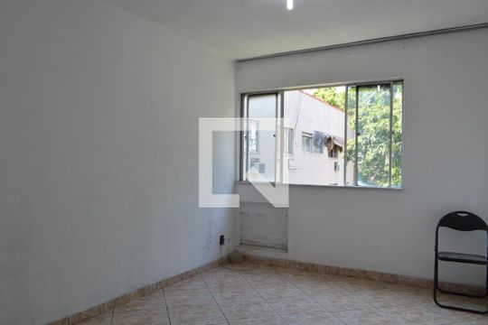 Apartamento à venda com 2 quartos, 44m² em Pechincha, Rio de Janeiro