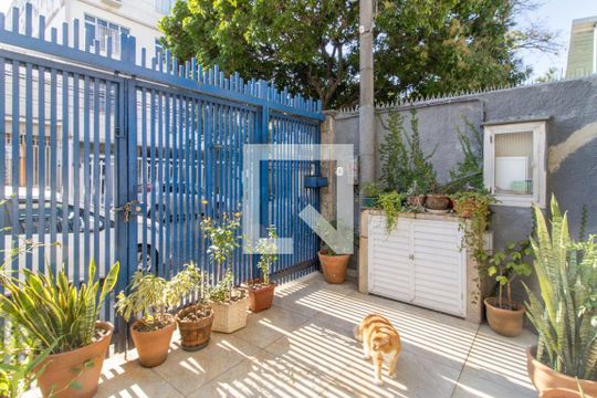 Garagem de apartamento à venda com 3 quartos, 115m² em Olaria, Rio de Janeiro