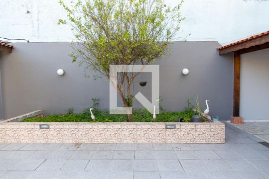 Jardim de casa à venda com 6 quartos, 510m² em Centro, Diadema
