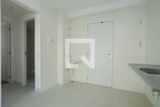 Cozinha e Área de Serviço de apartamento à venda com 2 quartos, 39m² em Bom Retiro, São Paulo