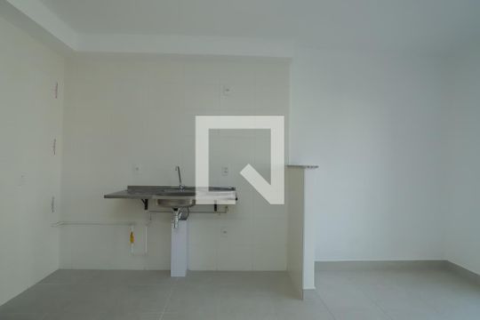 Cozinha e Área de Serviço de apartamento à venda com 2 quartos, 39m² em Bom Retiro, São Paulo