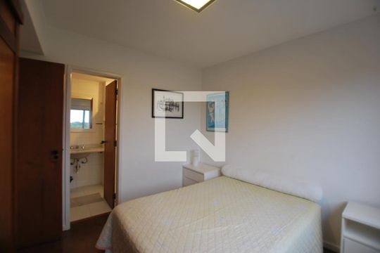 Quarto de apartamento para alugar com 1 quarto, 40m² em Centro Histórico, Porto Alegre