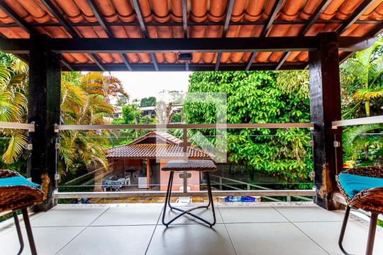 Suite 2 de casa à venda com 5 quartos, 228m² em Badu, Niterói