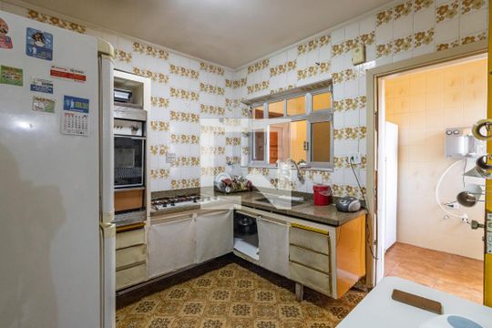 Cozinha de casa à venda com 3 quartos, 290m² em Jardim da Gloria, São Paulo