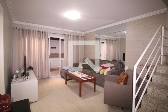 Casa de Condomínio à venda com 3 quartos, 220m² em Santa Teresinha, São Paulo