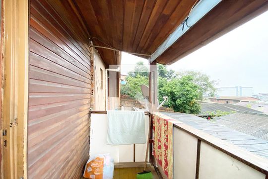 Sacada de casa à venda com 2 quartos, 120m² em Liberdade, Novo Hamburgo
