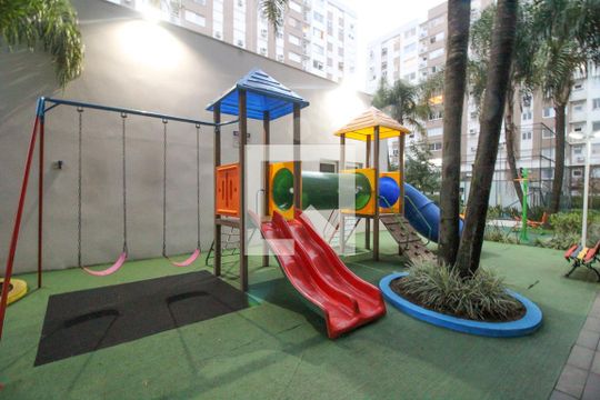 Área comum de apartamento à venda com 2 quartos, 68m² em Marechal Rondon, Canoas