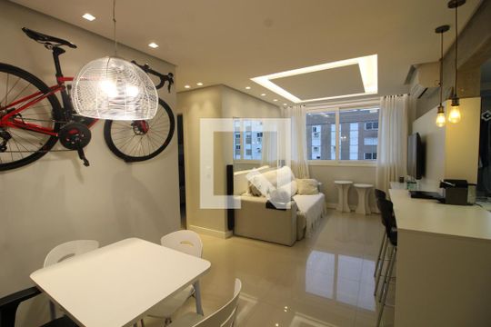 Sala de apartamento à venda com 2 quartos, 68m² em Marechal Rondon, Canoas