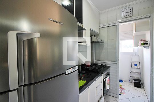 Cozinha de apartamento à venda com 2 quartos, 50m² em Nova Petrópolis, São Bernardo do Campo