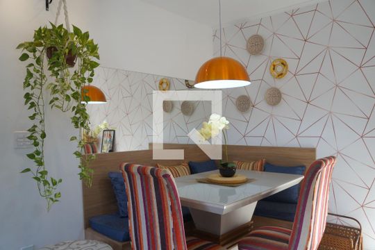 Sala de apartamento à venda com 2 quartos, 46m² em Encantado, Rio de Janeiro