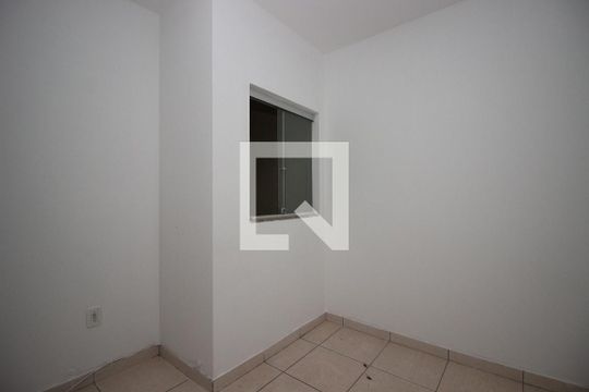 Quarto 2 de apartamento para alugar com 2 quartos, 60m² em Guará Ii, Brasília