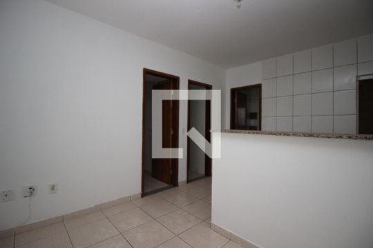 Sala de apartamento para alugar com 2 quartos, 60m² em Guará Ii, Brasília