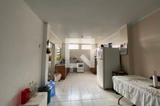 Cozinha de casa à venda com 6 quartos, 210m² em Scharlau, São Leopoldo