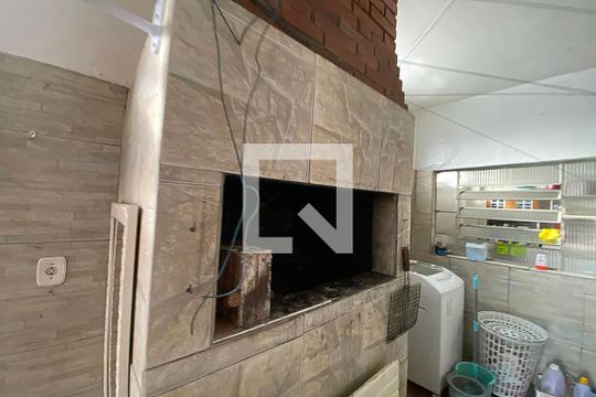 Churrasqueira de casa à venda com 6 quartos, 210m² em Scharlau, São Leopoldo
