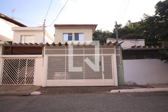 Fachada de casa à venda com 3 quartos, 140m² em Jardim São Paulo(zona Norte), São Paulo