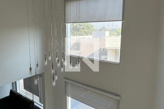 vista da Sala de TV de casa de condomínio para alugar com 4 quartos, 320m² em Alphaville, Santana de Parnaíba