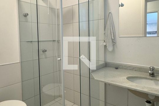 Banheiro Churrasqueira de casa de condomínio para alugar com 4 quartos, 320m² em Alphaville, Santana de Parnaíba