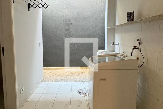 Área de Serviço de casa de condomínio para alugar com 4 quartos, 320m² em Alphaville, Santana de Parnaíba