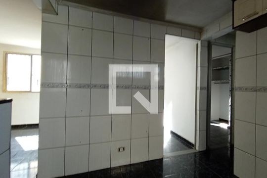 Cozinha de apartamento à venda com 2 quartos, 48m² em Conjunto Habitacional Padre José de Anchieta, São Paulo