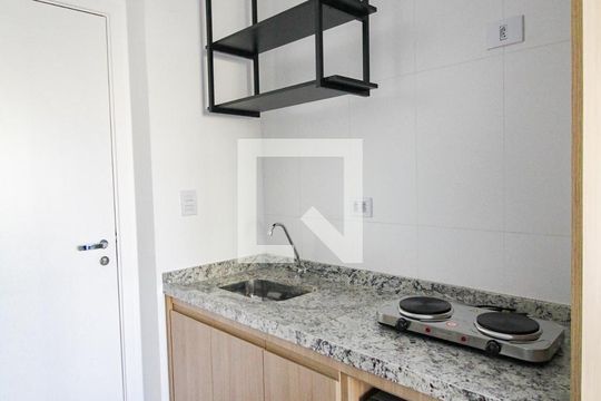 cozinha de kitnet/studio para alugar com 1 quarto, 25m² em Santana, São Paulo