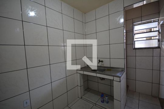 Cozinha de apartamento à venda com 2 quartos, 75m² em Brás de Pina, Rio de Janeiro